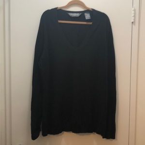 Black v neck sweater